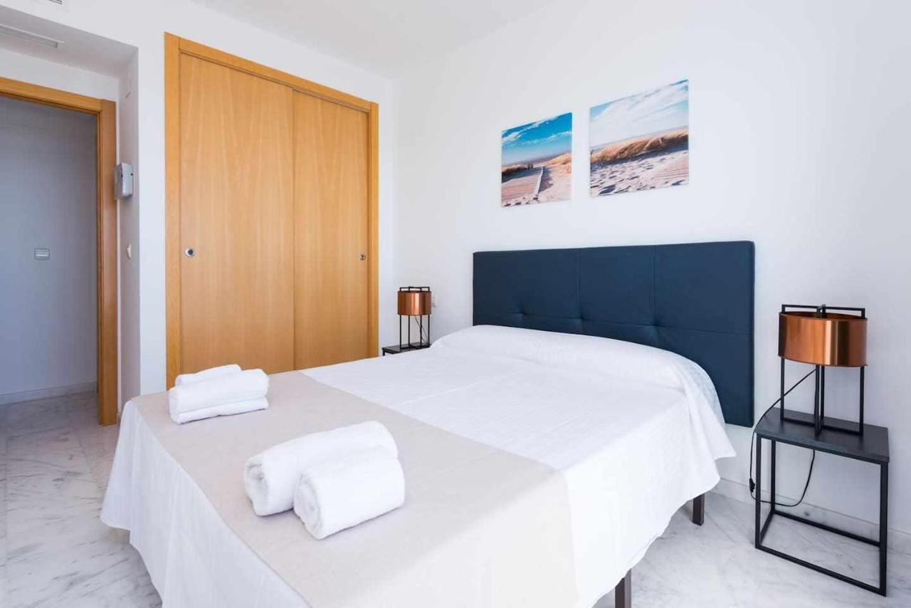 Skyline 9 Apartamento De 2 Dormitorios Soleado Con Terraza Privada 貝尼多姆 外观 照片